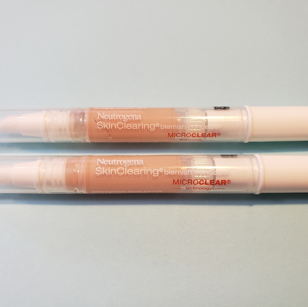 Neutrogena Skin Clearing Blemish Concealer Fair 05